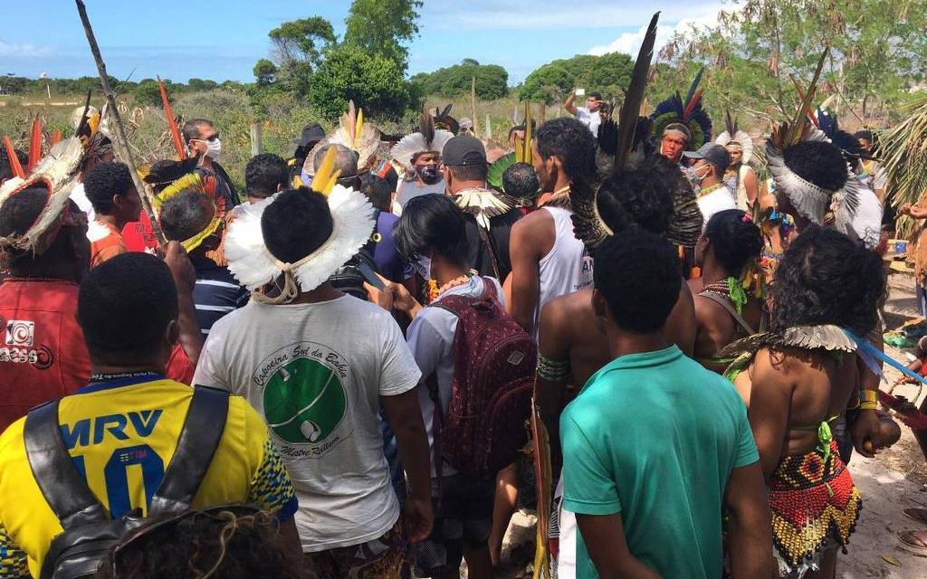 Juiz emite ordem de despejo contra indígenas de aldeia pataxó em plena pandemia