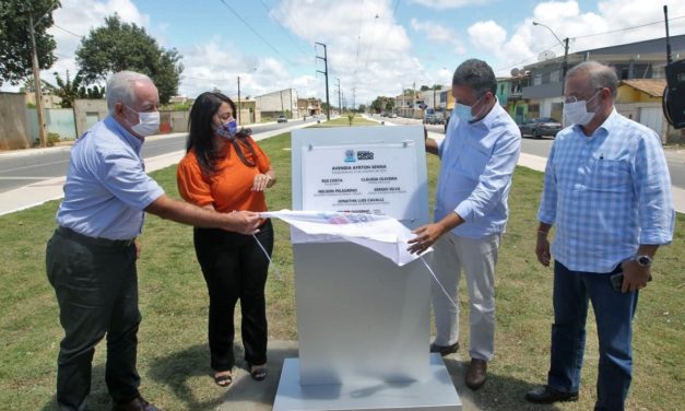 Rui entrega obras de infraestrutura urbana em Porto Seguro e autoriza ampliação do Hospital Regional