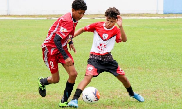 Secretaria de Esporte de Teixeira de Freitas apoia realização de peneira para o Esporte Clube Vitória