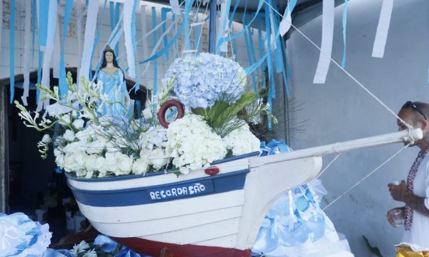 Alvorada abre comemorações da festa de Iemanjá em Itacaré