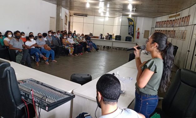 Biblioteca Municipal faz homenagem póstuma a servidora da Câmara de Itabuna