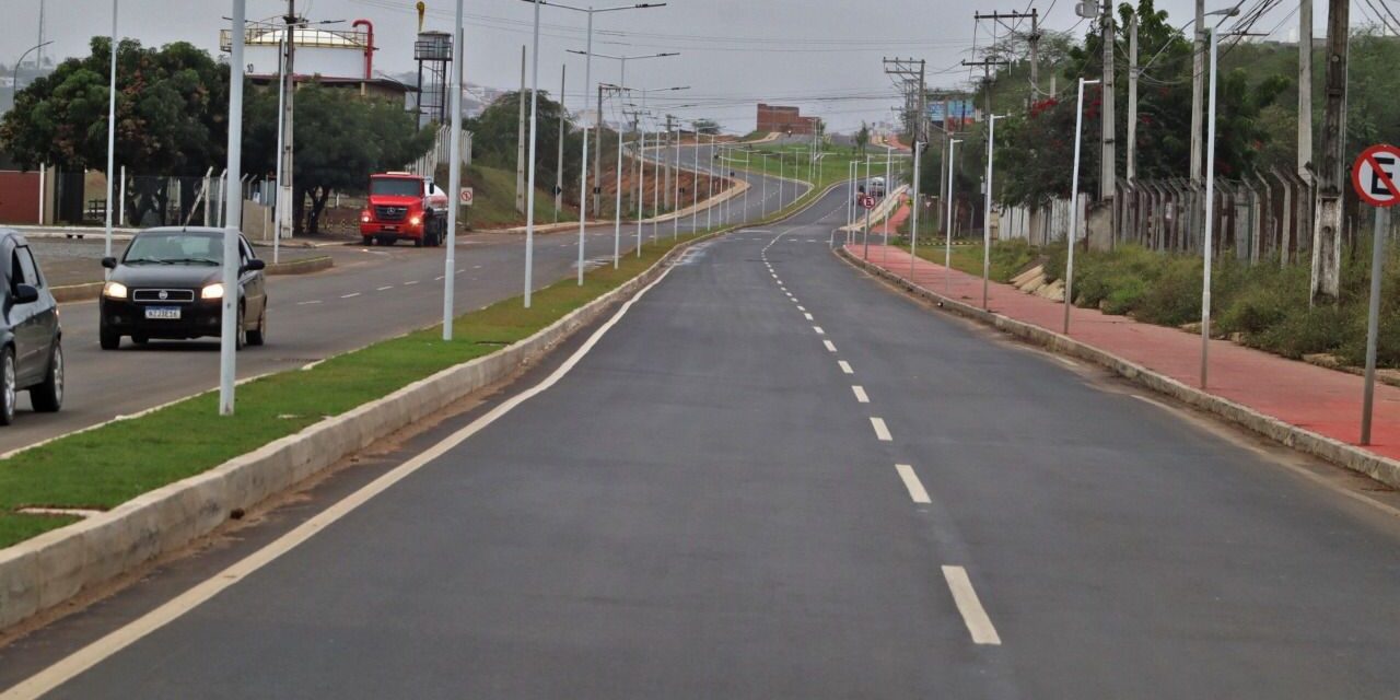 Em Jequié, Rui entrega requalificação da Avenida Tote Lomanto e anuncia obras nas áreas de saneamento e segurança pública