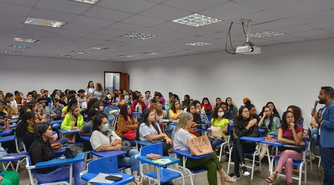 OPO Sul do Hospital de Base promove palestra sobre doação de órgãos na UniFTC