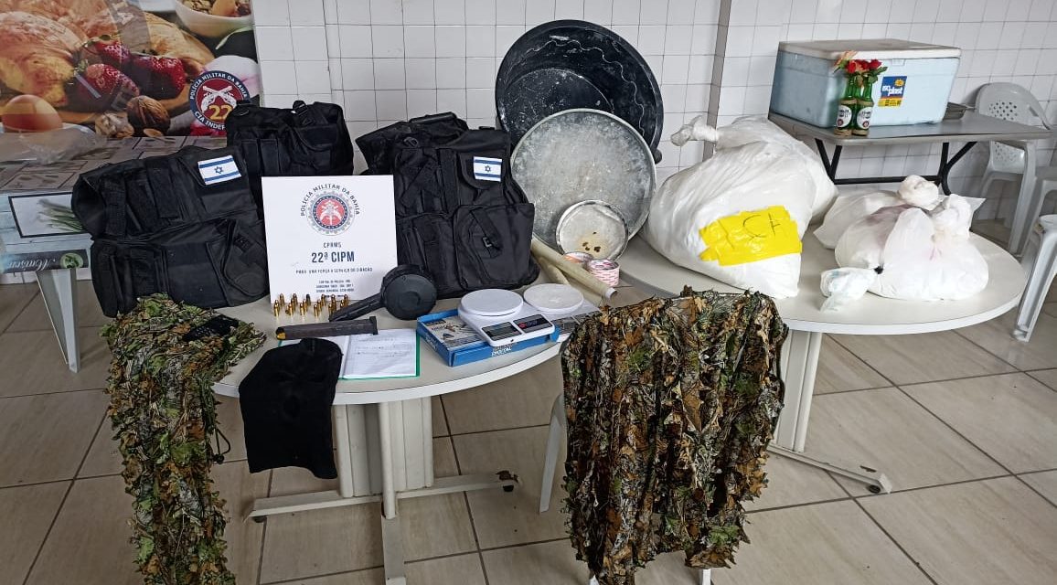 Polícia Militar estoura laboratório de cocaína; 60 quilos de drogas são apreendidos