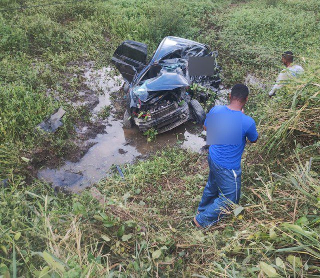 Itabuna: Três pessoas morrem e uma fica ferida em acidente envolvendo carro de passeio e caçamba