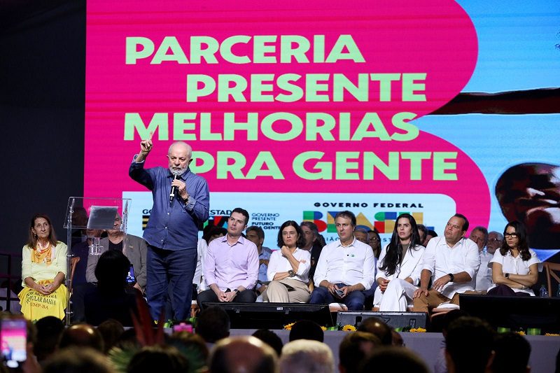 Ao lado de Jerônimo, Lula anuncia cerca de R$ 4 bilhões em investimentos na Bahia pelo Governo Federal