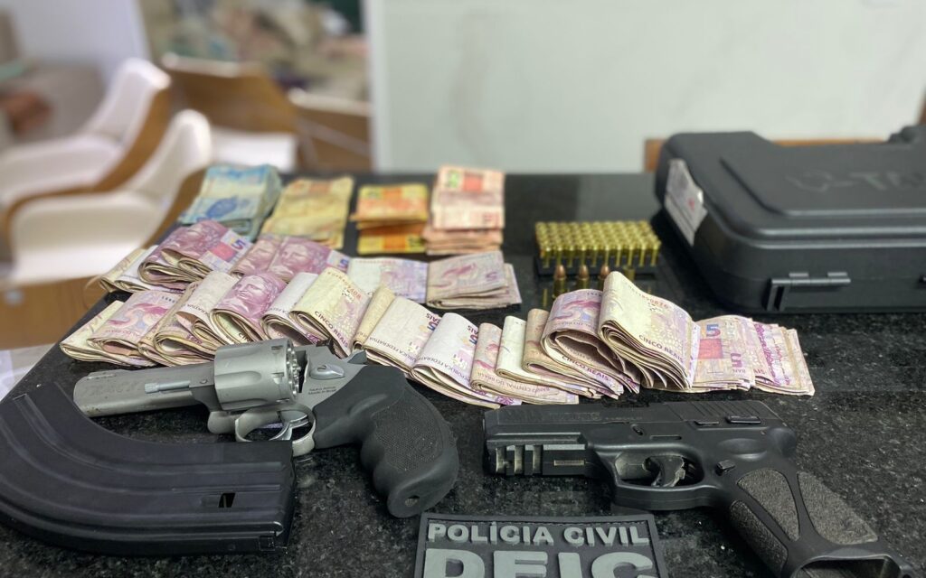 Armas e celulares são achados com PMs suspeitos de sequestro