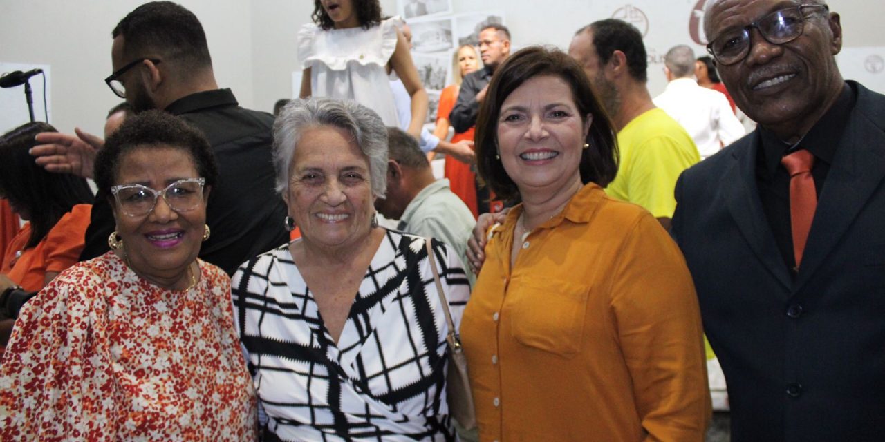 Adélia celebra aniversário da Igreja Batista Lindinópolis