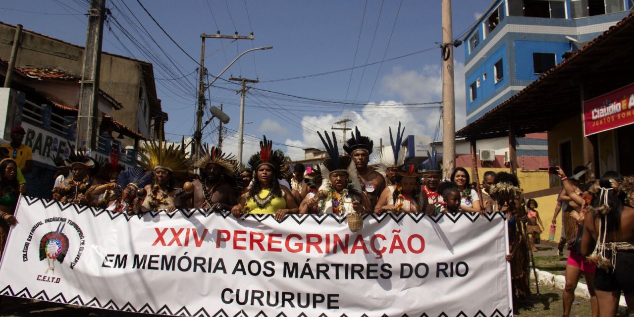 Ilhéus: 24ª Peregrinação Tupinambá reúne mais de 5 mil pessoas em caminhada e se torna cenário de longa-metragem baiano