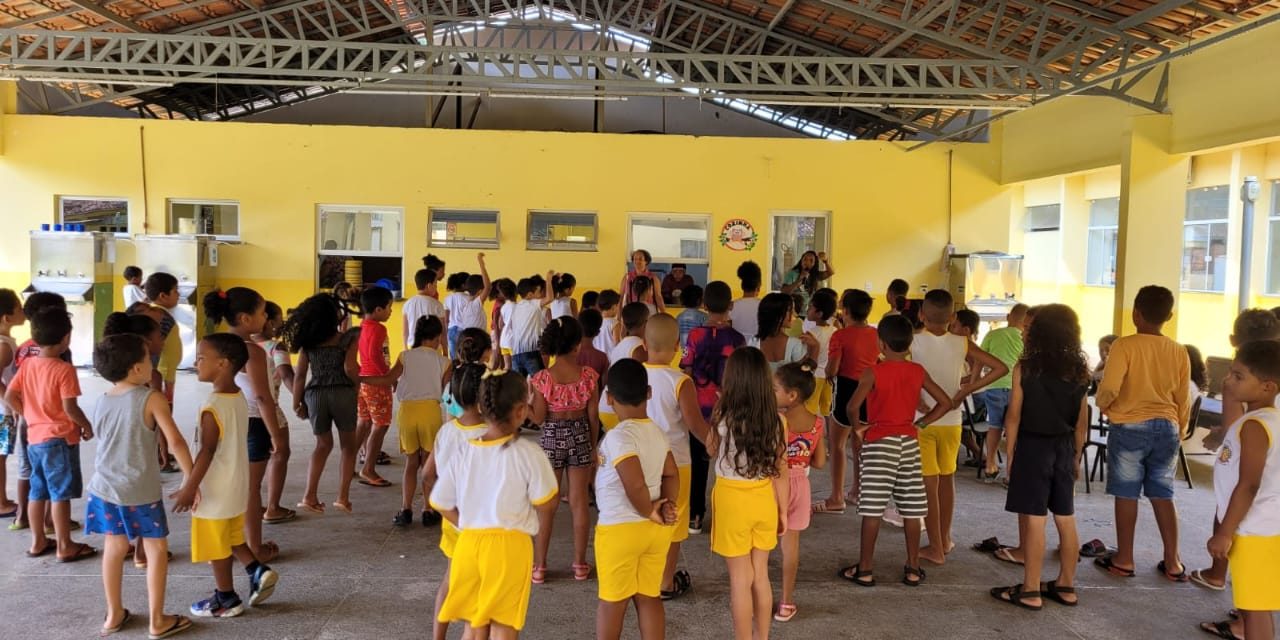 Escolas de Ilhéus celebram mês das crianças com Projeto de Extensão da Uesc