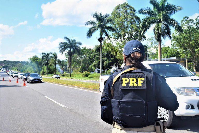 Operação Proclamação da República: PRF registra redução no número de acidentes em relação ao último feriado prolongado