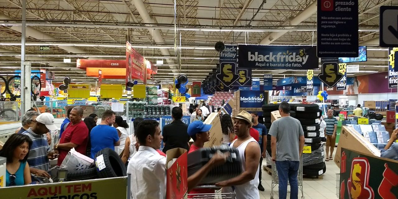 Black Friday do Shopping Jequitibá tem super descontos e programação especial