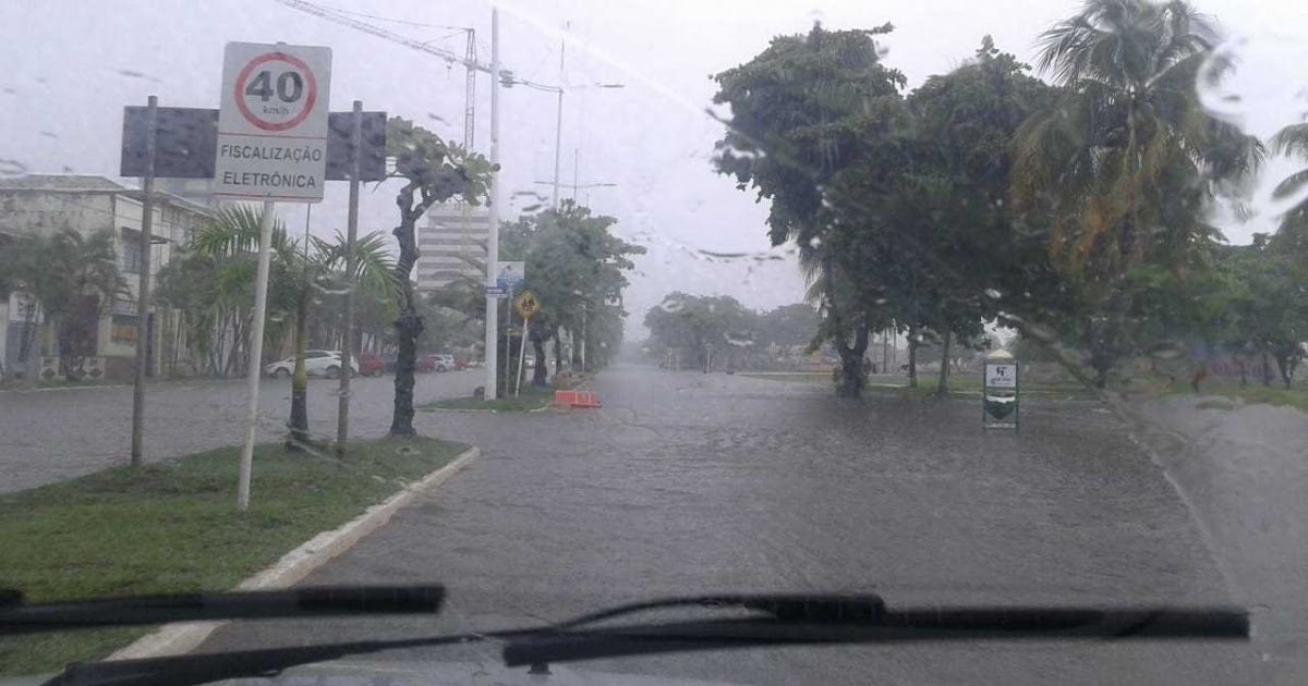 Ilhéus: Previsão de fortes chuvas no final de semana exige atenção redobrada em áreas de risco