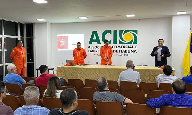 Empresários foram orientados sobre a exigência do AVCB no comércio de Itabuna