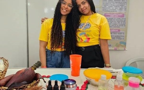 Jovens cientistas utilizam coração da bananeira para desenvolver creme facial