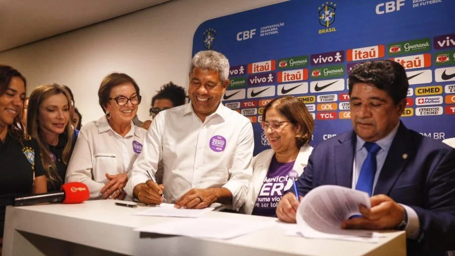 Compromisso pelo Feminicídio Zero e protocolo Não é Não são lançados durante eliminatórias da Copa do Mundo 2026, em Salvador