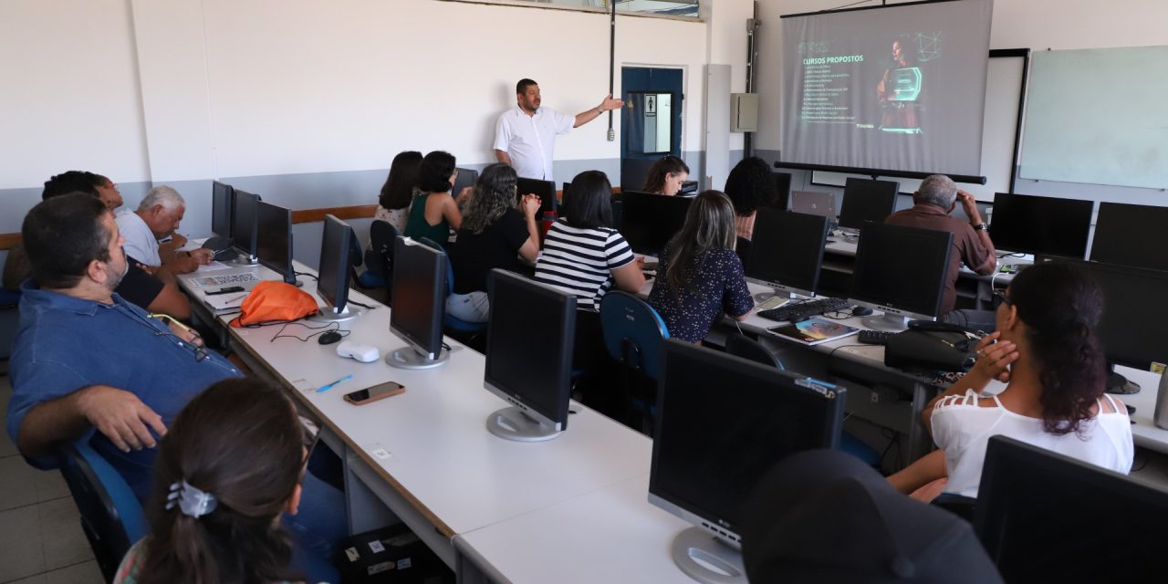 Uesc apoia curso de qualificação para jornalistas