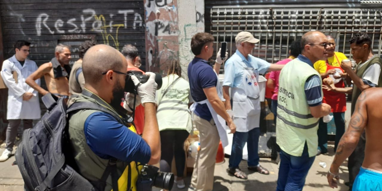 Fotógrafo baiano lança livro-documentário com o cotidiano do povo em situação de rua nas cidades de Juazeiro, Petrolina e São Paulo